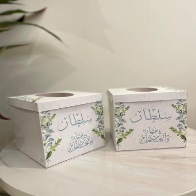 مناديل مربعة